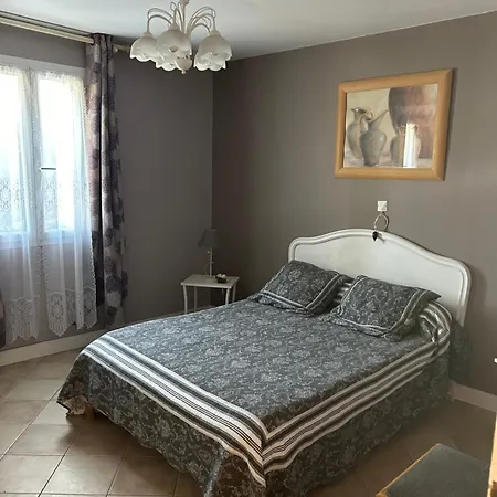 Holiday home Maison En Pierre 6 Personnes *